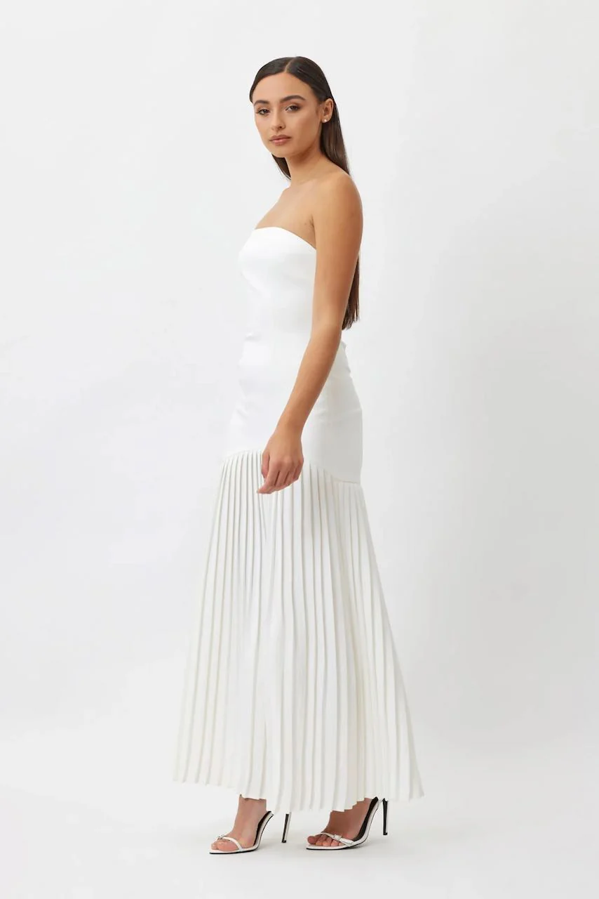 Bianca & Bridgett Mara Pleated Dress - White - Image 4