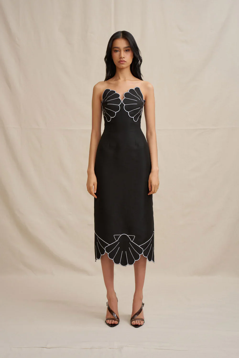 By Johnny Kimora Shell Strapless Midi Dress- Black & White
