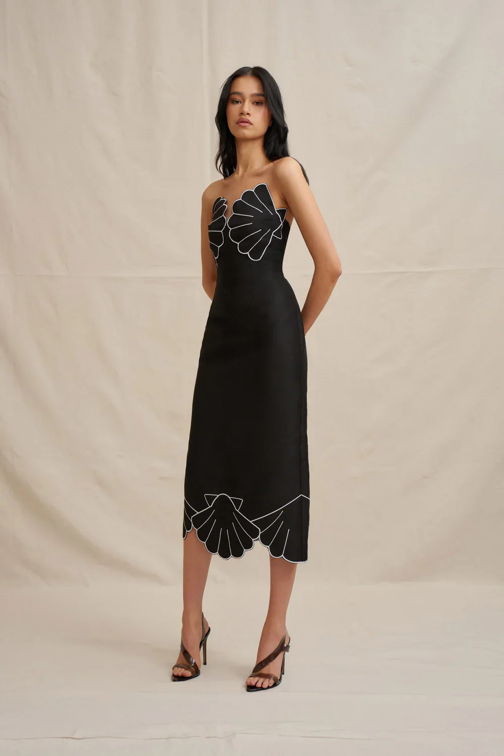 By Johnny Kimora Shell Strapless Midi Dress- Black & White - Image 2