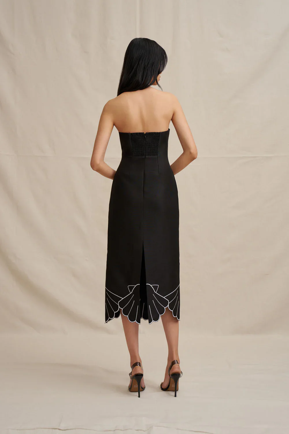 By Johnny Kimora Shell Strapless Midi Dress- Black & White - Image 8