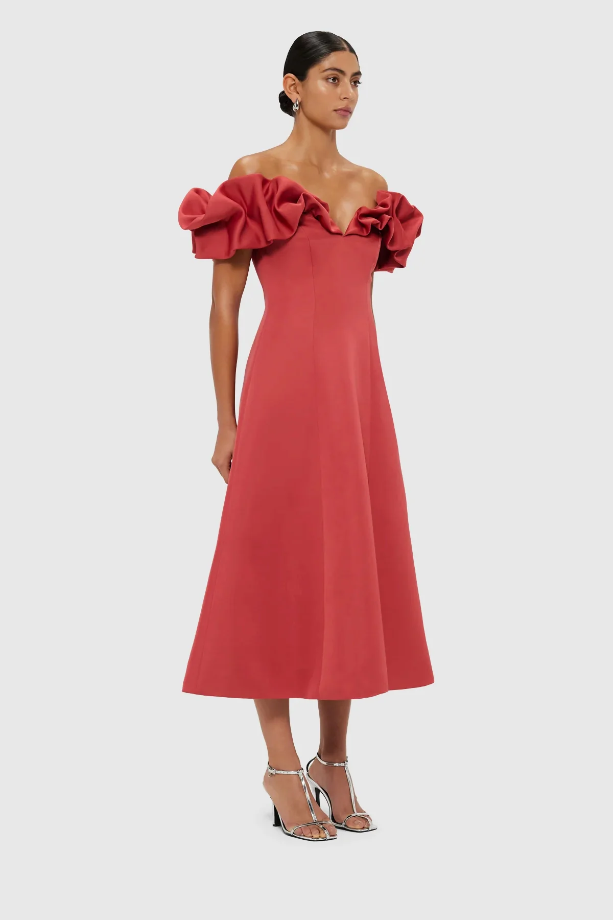 Leo Lin Annie Off Shoulder Frill Midi Dress - Mulberry - Image 3