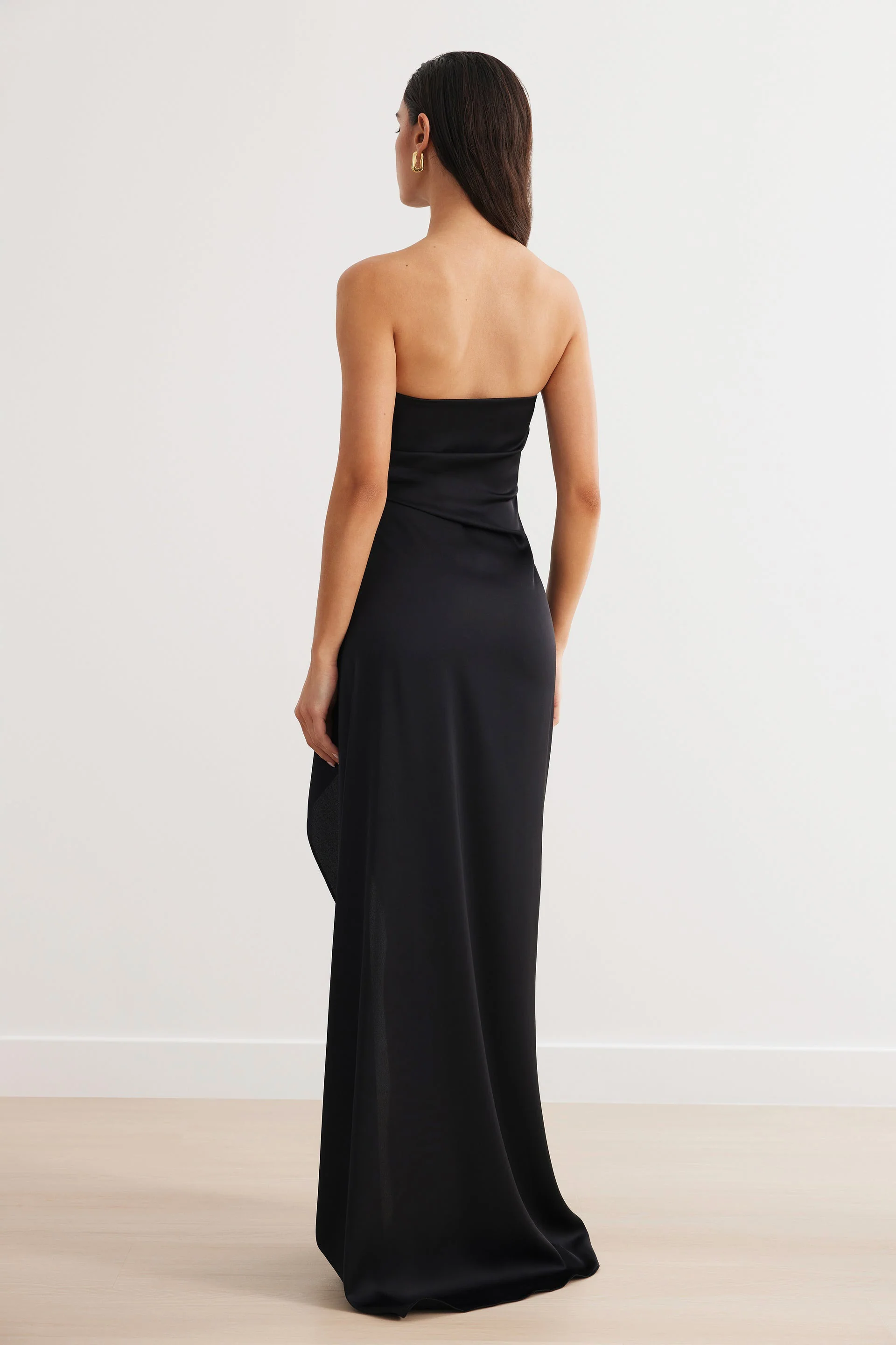 Lexi Alzira Dress - Black - Image 5