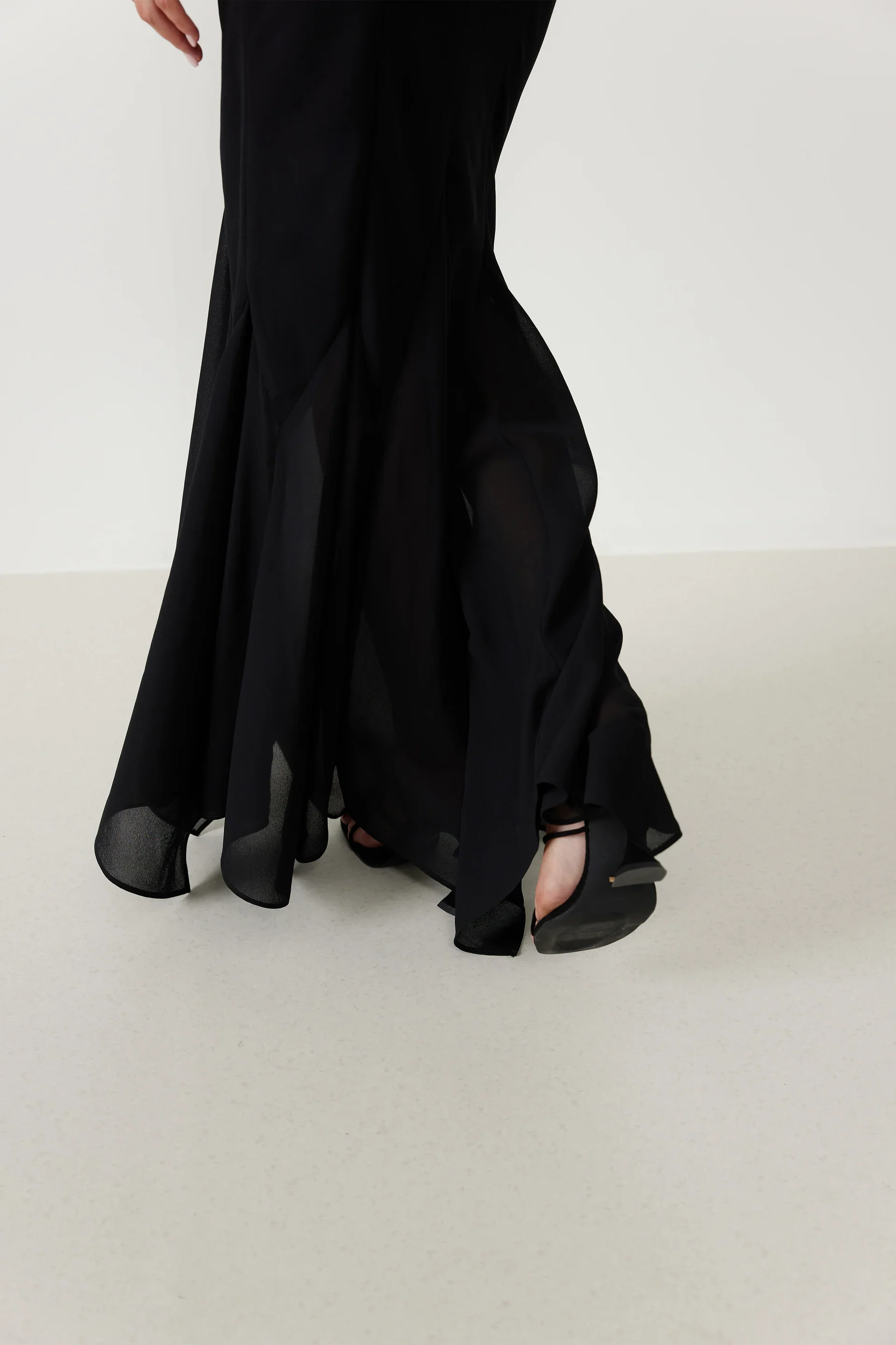 Lexi Esme Dress - Black - Image 4