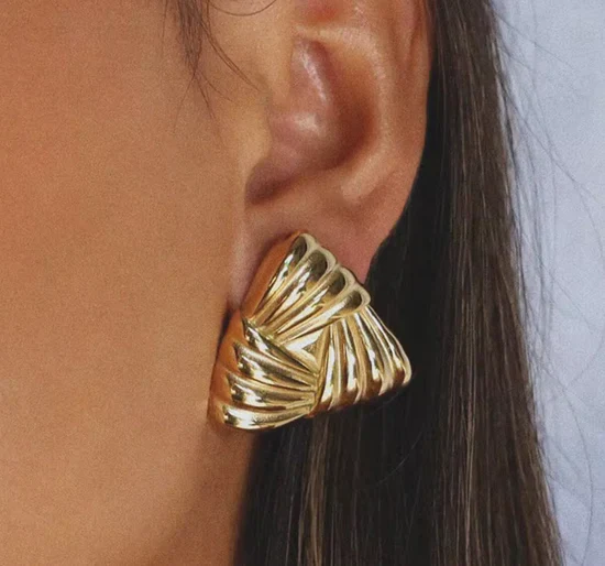 Love Her Alexandra Earrings - Gold - Image 3