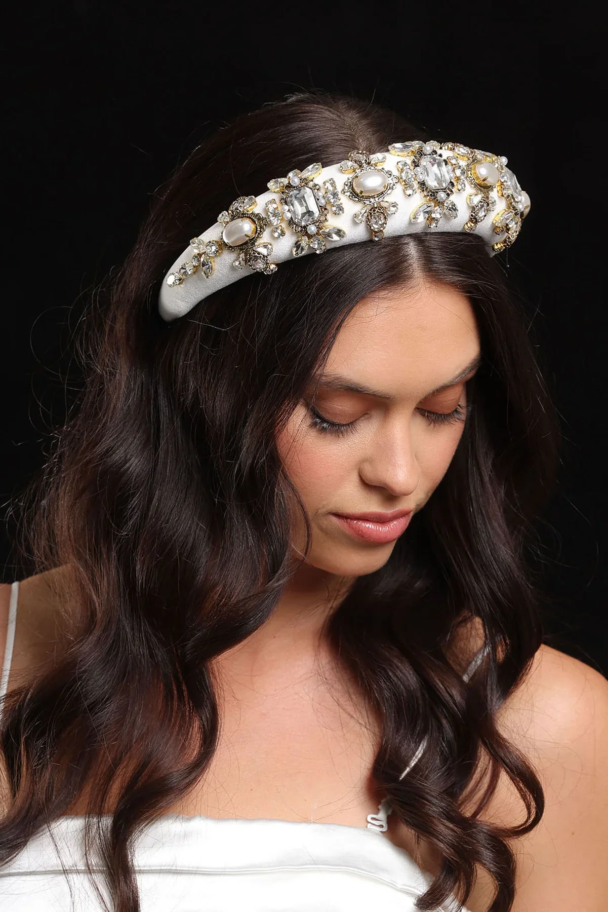 Morgan & Taylor Ophelia Headband - White - Image 3