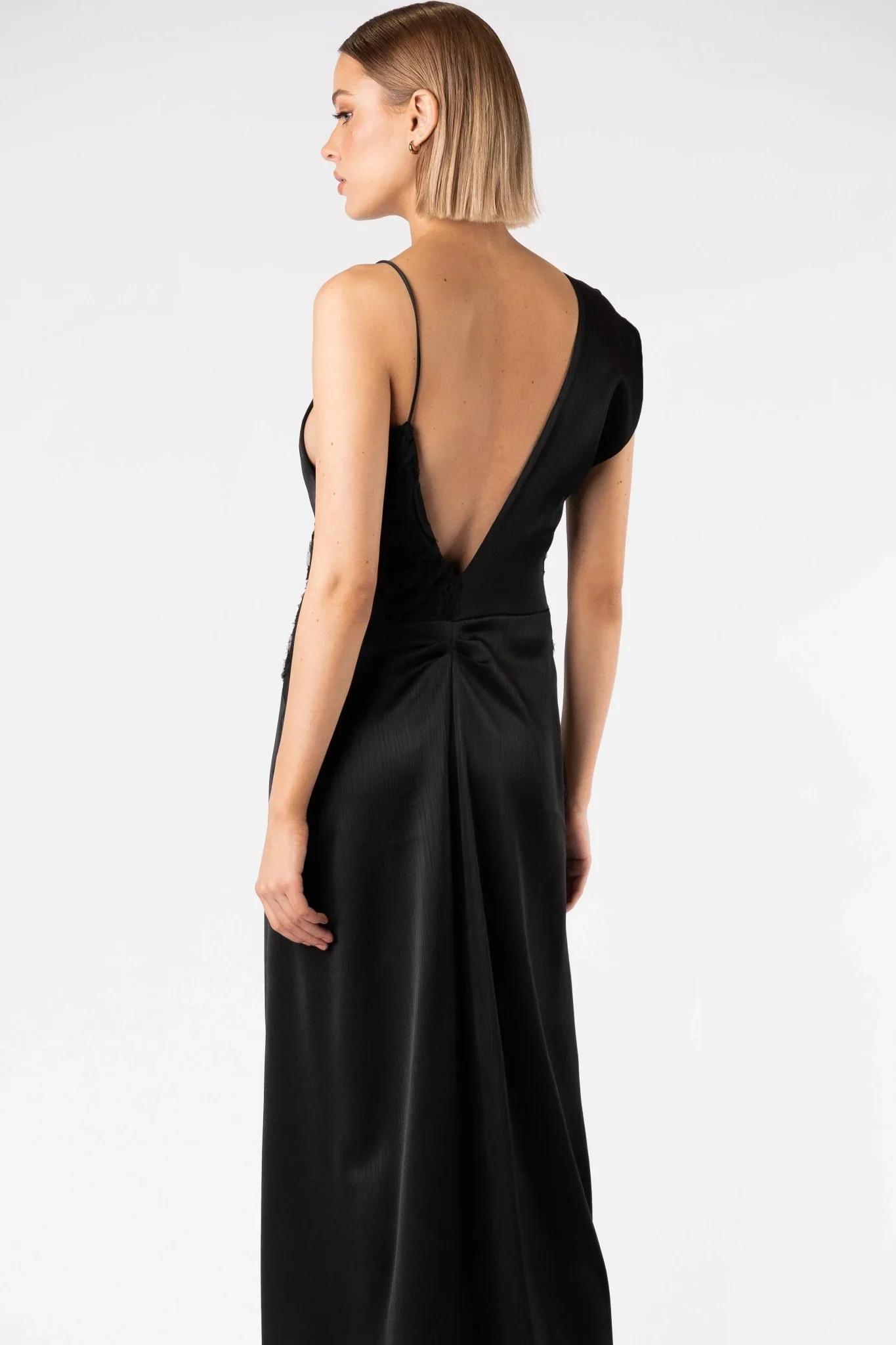 One Fell Swoop Angela Maxi Dress - Obsidian - Image 3