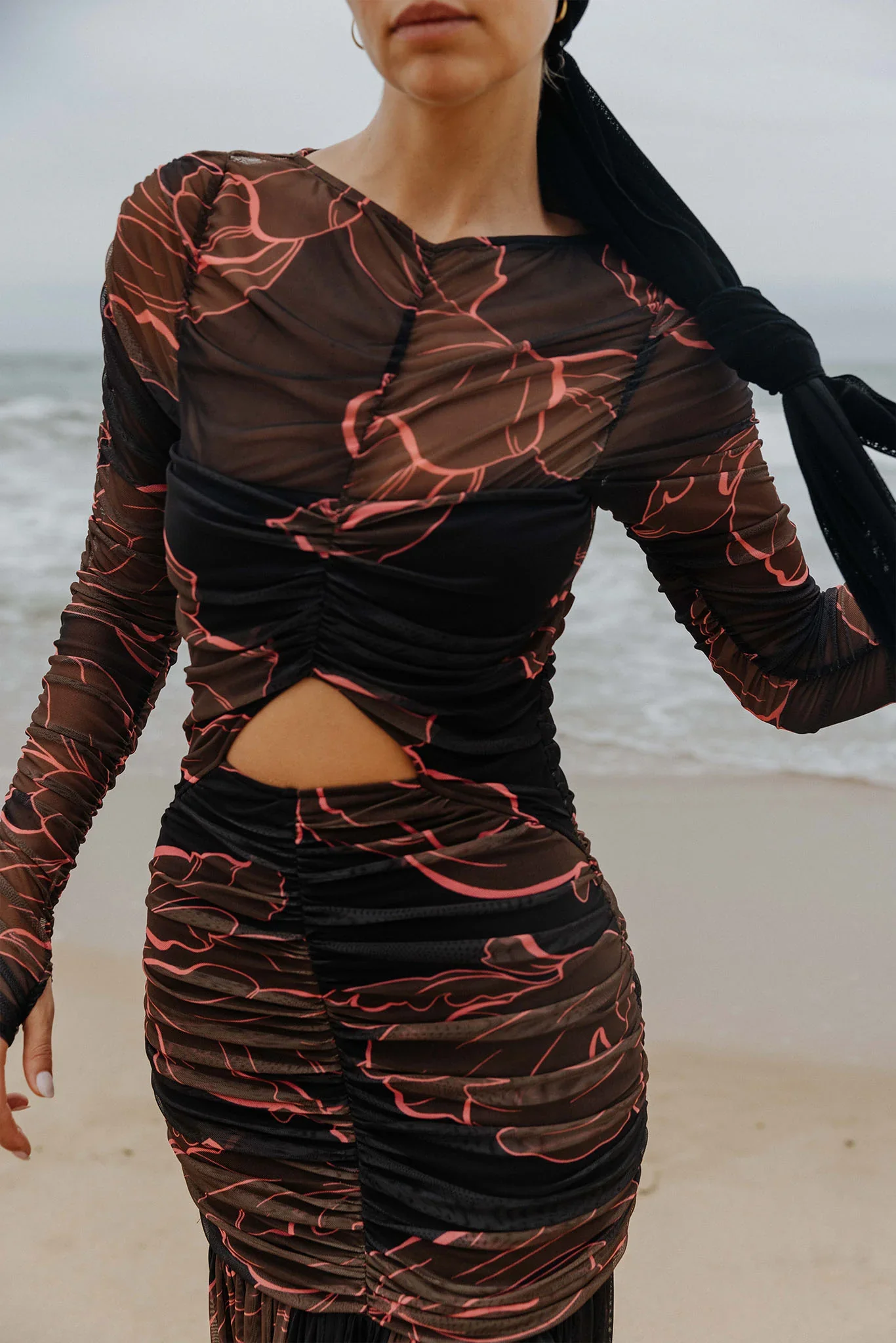 Pasduchas Rosetta Hourglass Midi - Dark Floral - Image 6