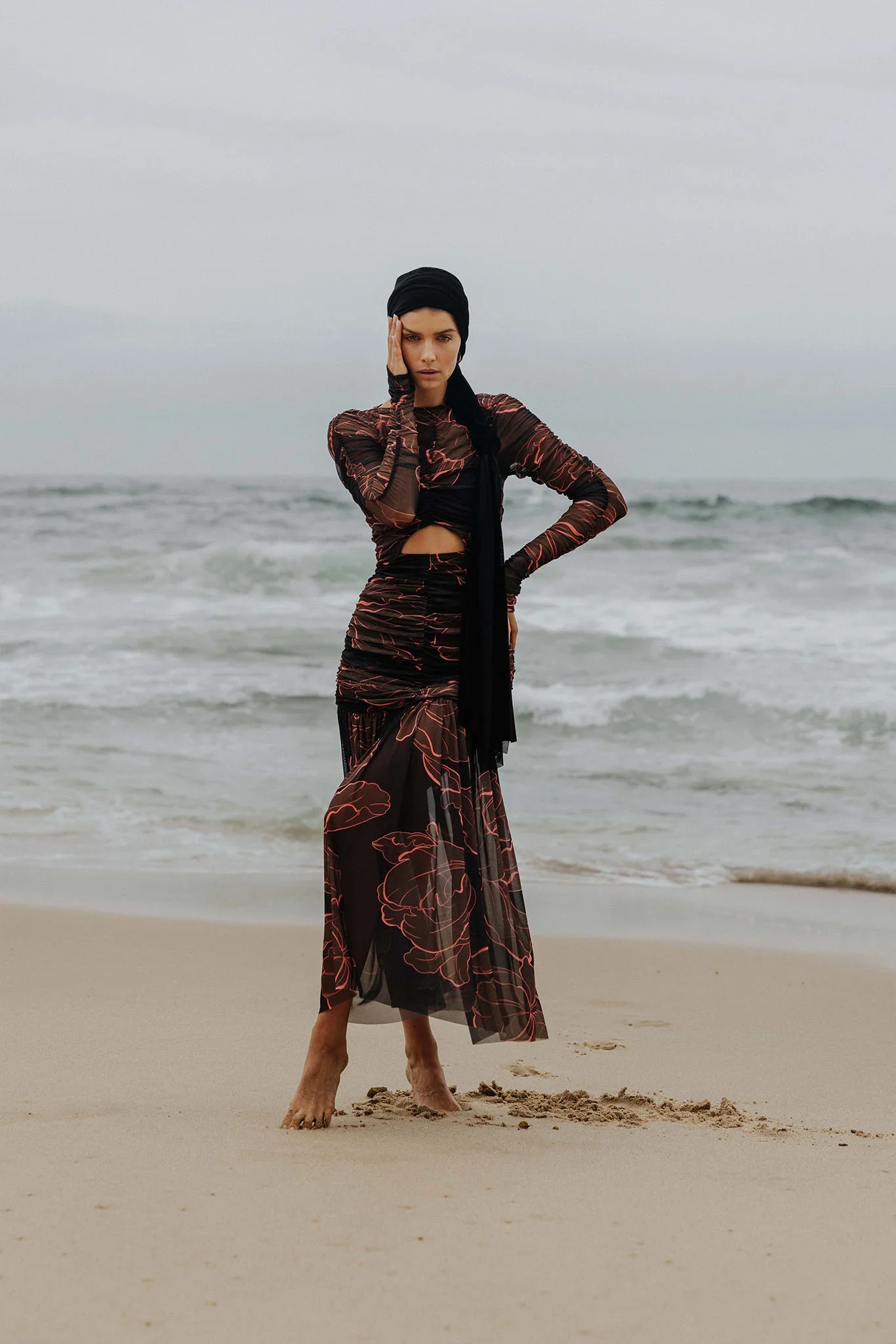 Pasduchas Rosetta Hourglass Midi - Dark Floral - Image 7