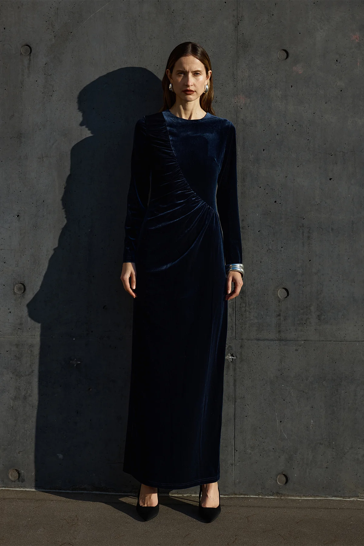 Sofia Irina Alejandro Gown - Navy - Image 3
