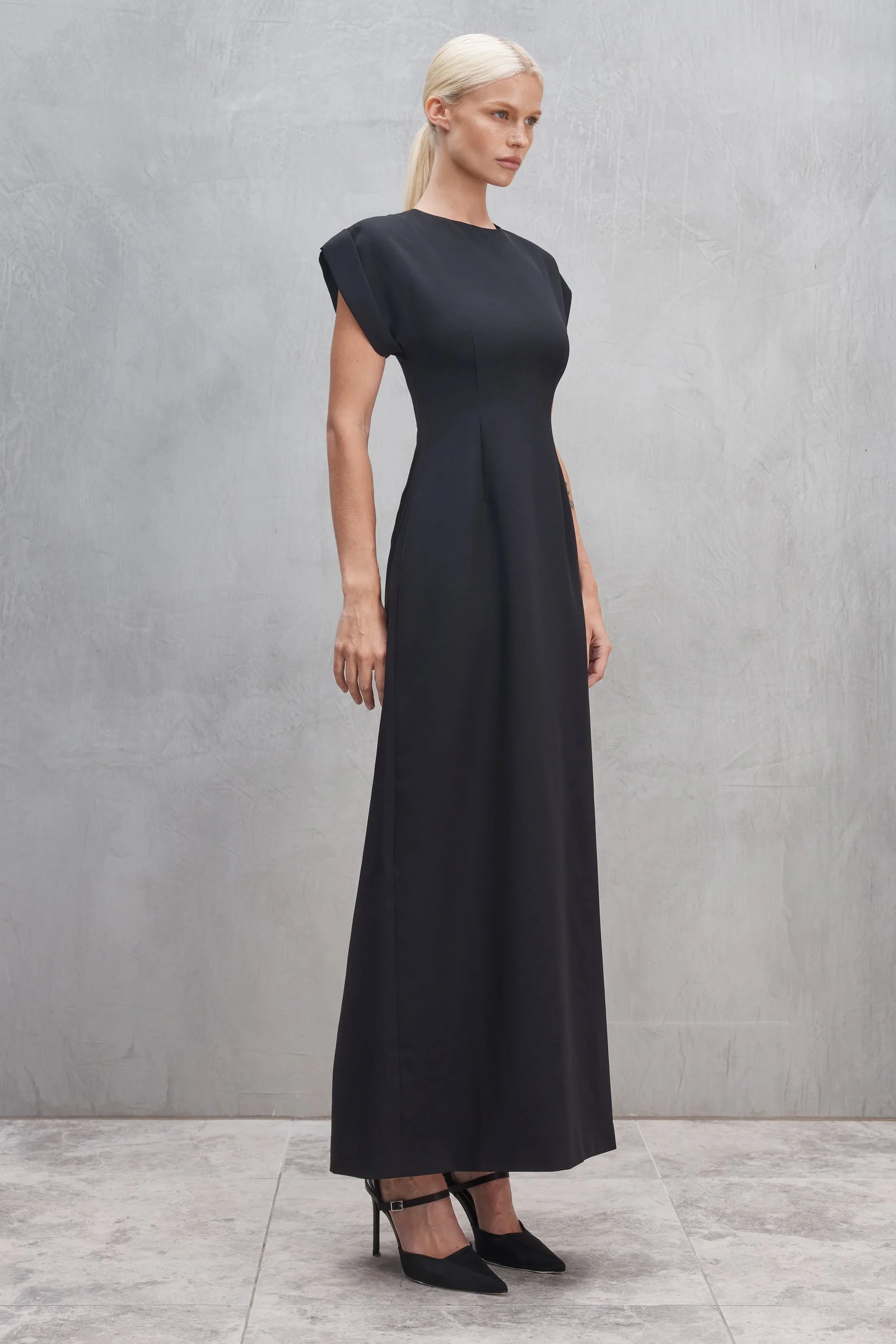 Sofia Irina Renee Maxi Dress - Black - Image 2