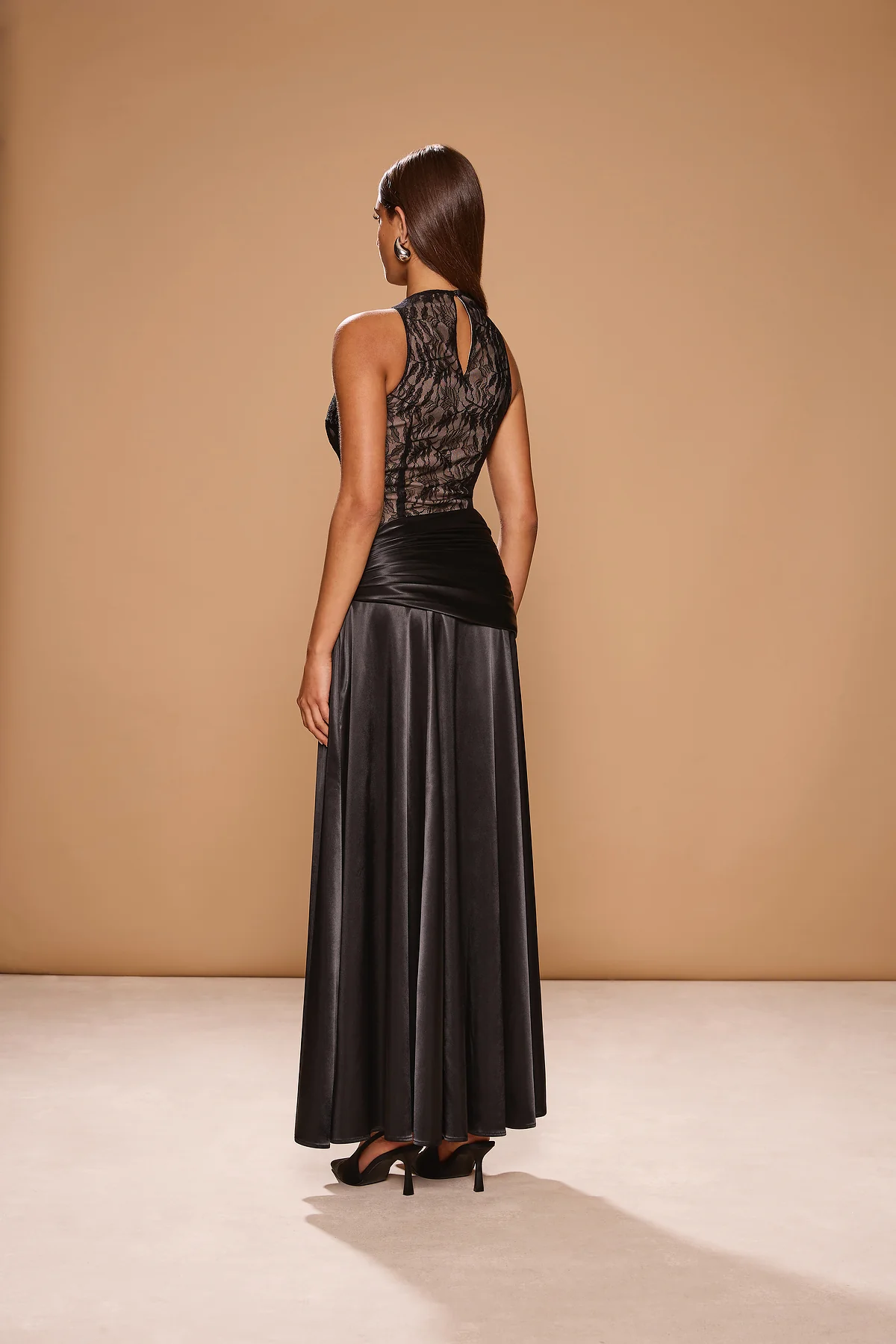 Sonya Dalia Gown - Black - Image 5