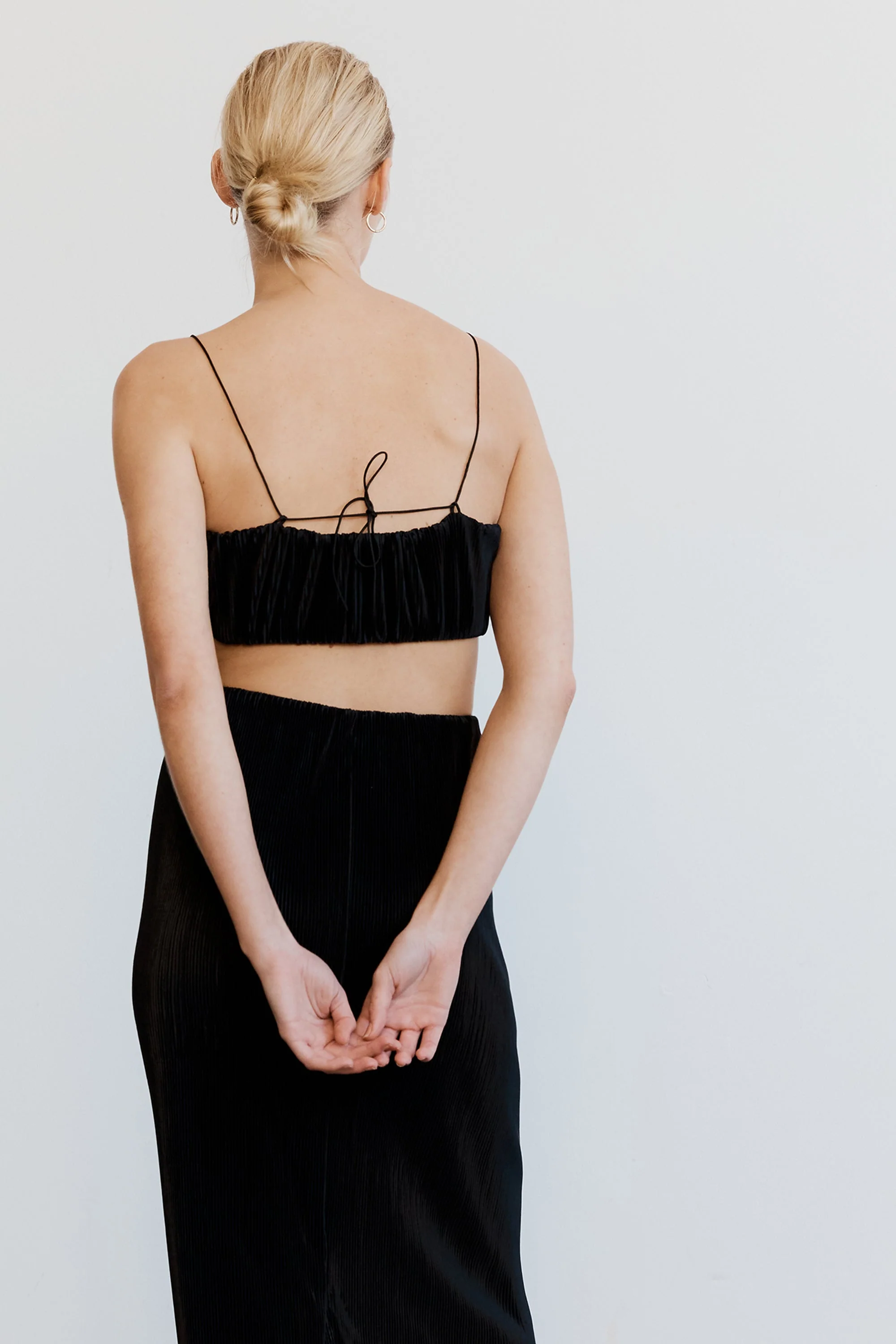 Third Form Rolling Hills Twist Bra - Black - Image 4