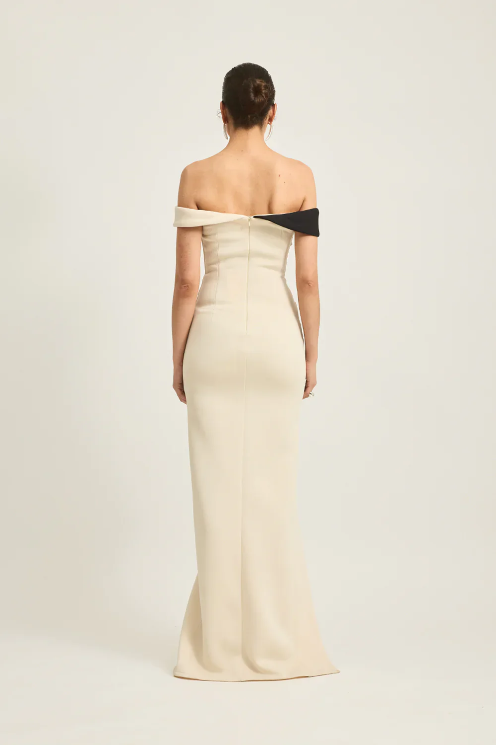 Tojhà Marzanna Gown - Champagne Beige/Black - Image 4