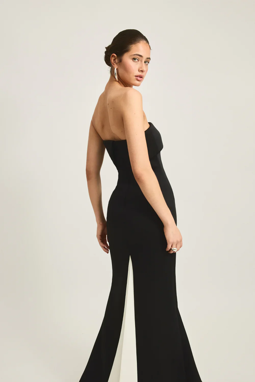 Tojhà Stellan Gown - Black/White - Image 2